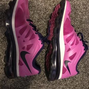 Nike Air.  Youth size 4.5.  Ladies size 6.5.